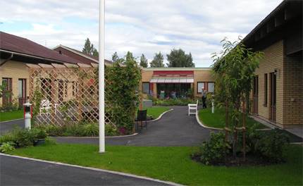Utemiljö på ett äldreboende
